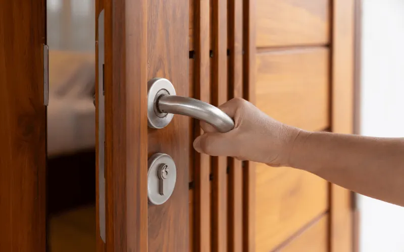 Poignée porte sécurisée
